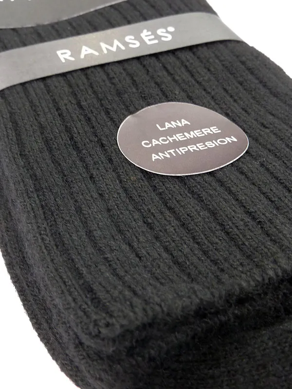 CALCETíN RAMSéS DE LANA CASHMERE ANTIPRESIóN EN NEGRO
