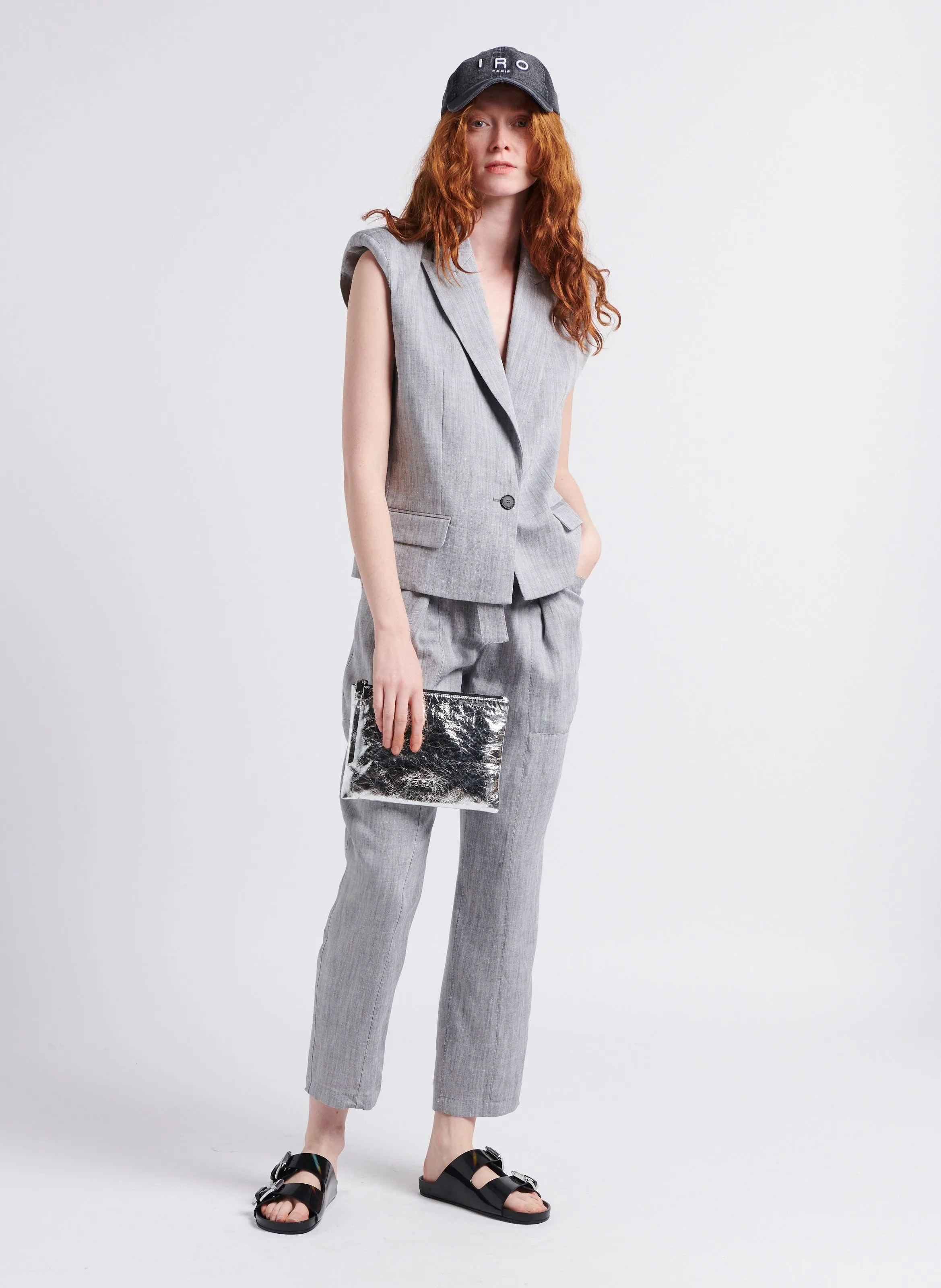 IRO ZINAH  PANTALóN TAPERED EN NEGRO
