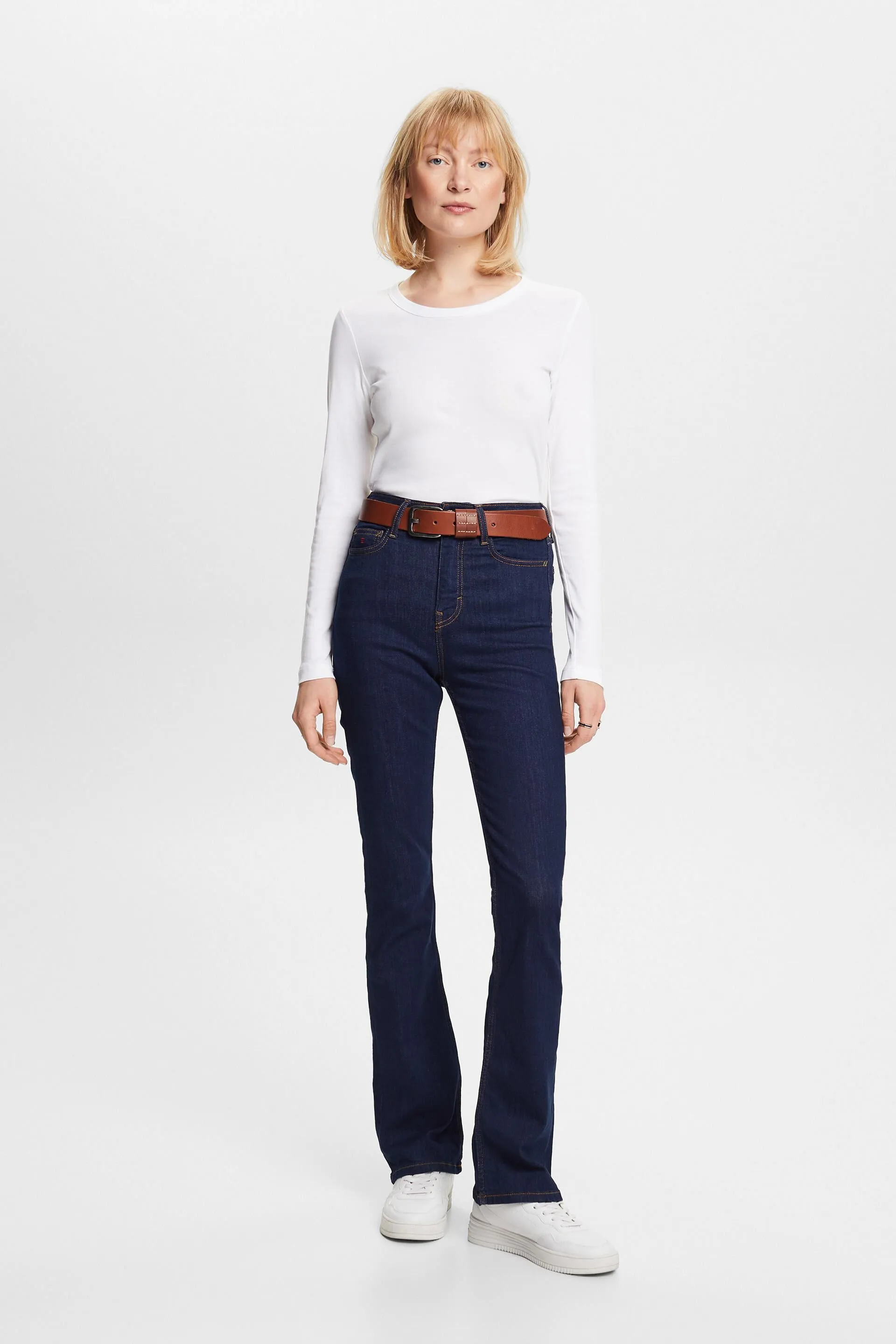 JEANS HIGHRISE BOOTCUT FIT