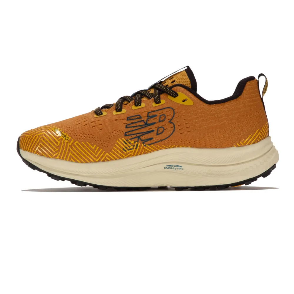 NEW BALANCE FUELCELL SUPERCOMP ZAPATILLAS TRAIL  AW24