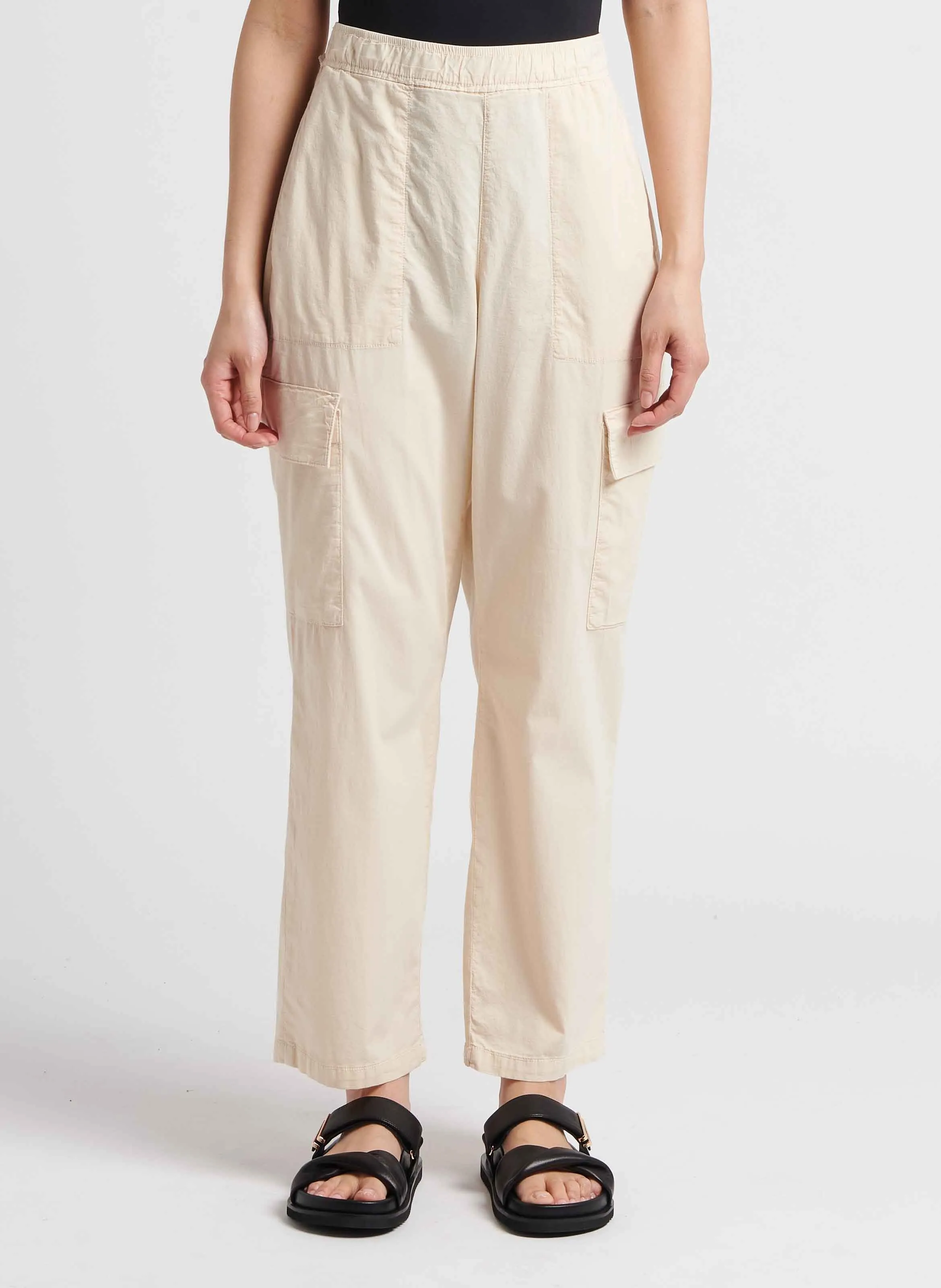REIKO PARACHUTE  PANTALóN RECTO DE MEZCLA DE ALGODóN DE TALLE ALTO EN BEIGE
