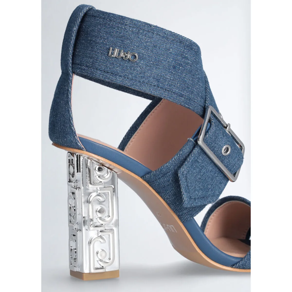 Sandalias denim con tacón ancho